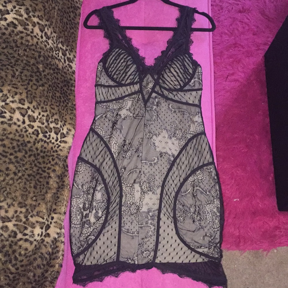 Gorgeous Bebe black lace dress!